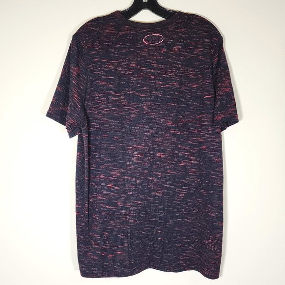 Under Armour Short Sleeve Shirt Size L Beautiful Color Stretch Material - Picture 3 of 4